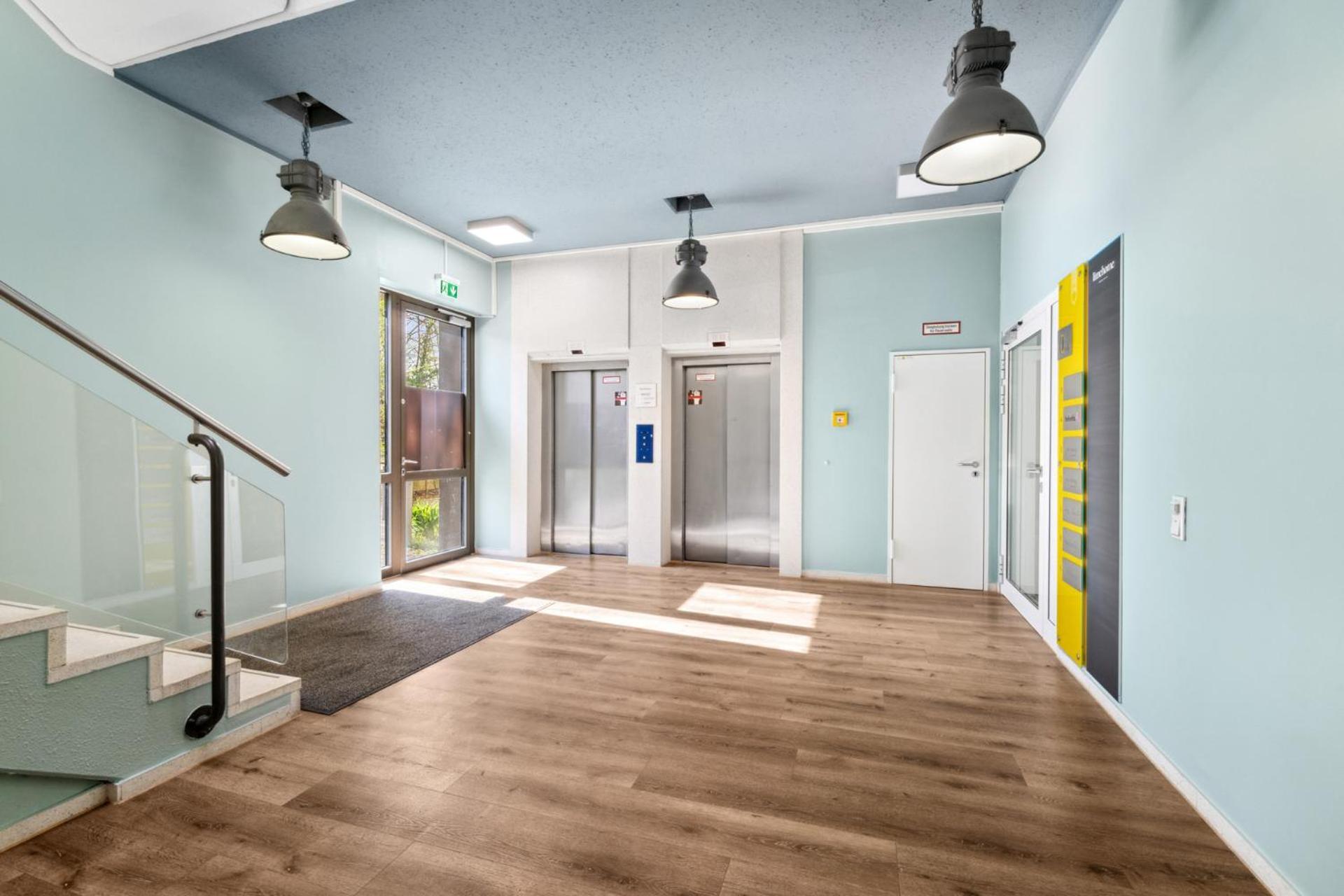 Limehome Munich Fritz-Erler Str Zewnętrze zdjęcie