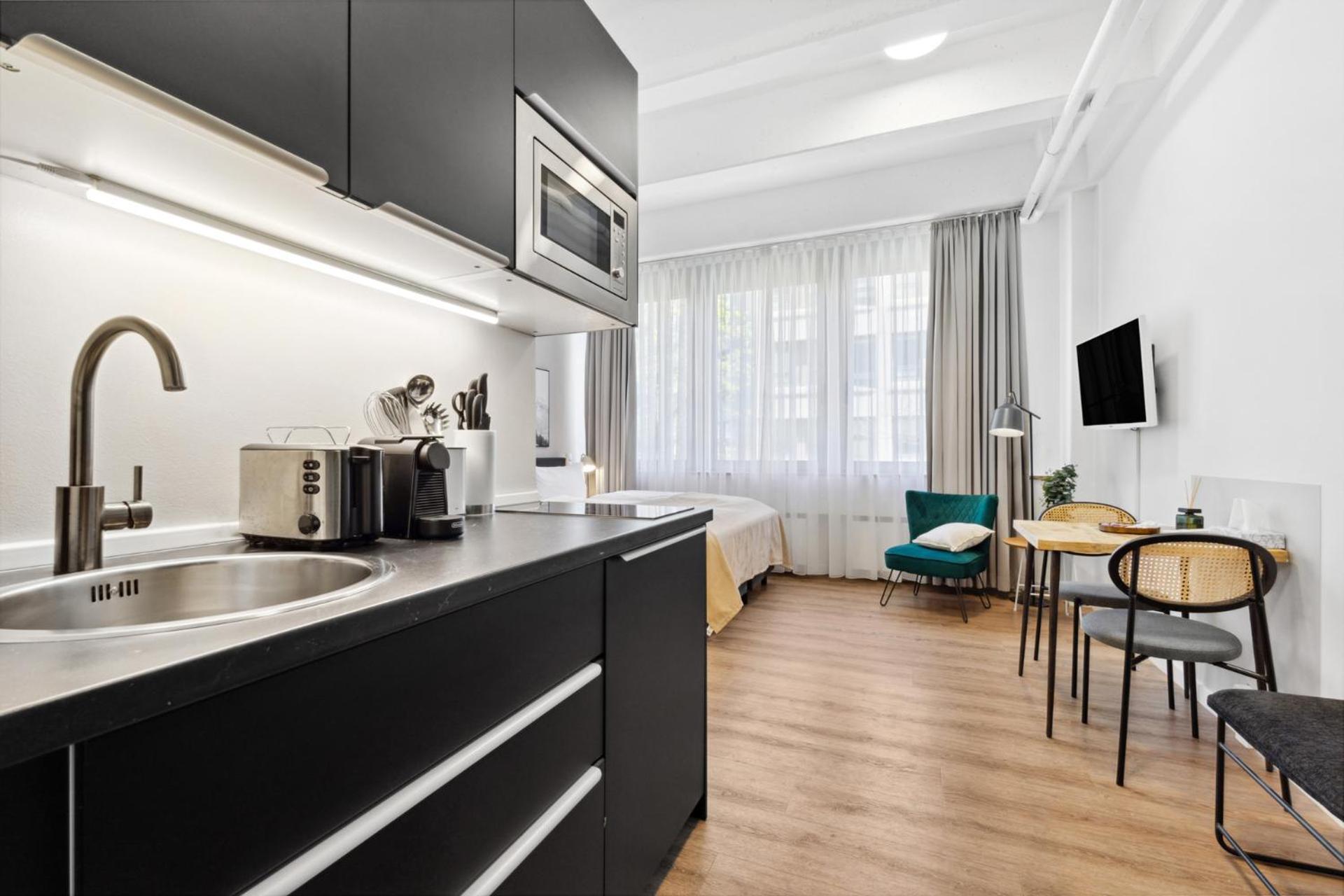 Limehome Munich Fritz-Erler Str Zewnętrze zdjęcie