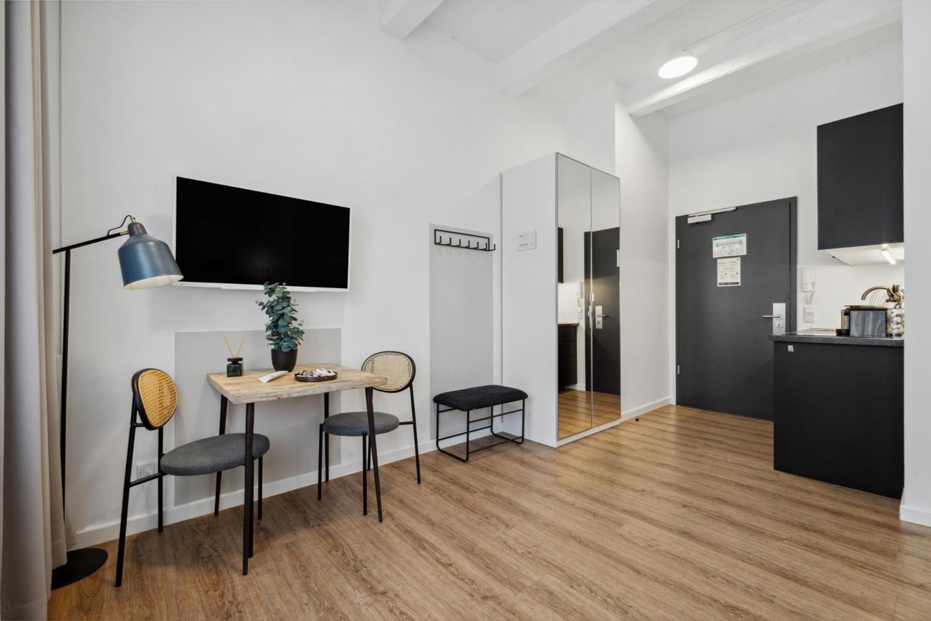 Limehome Munich Fritz-Erler Str Zewnętrze zdjęcie
