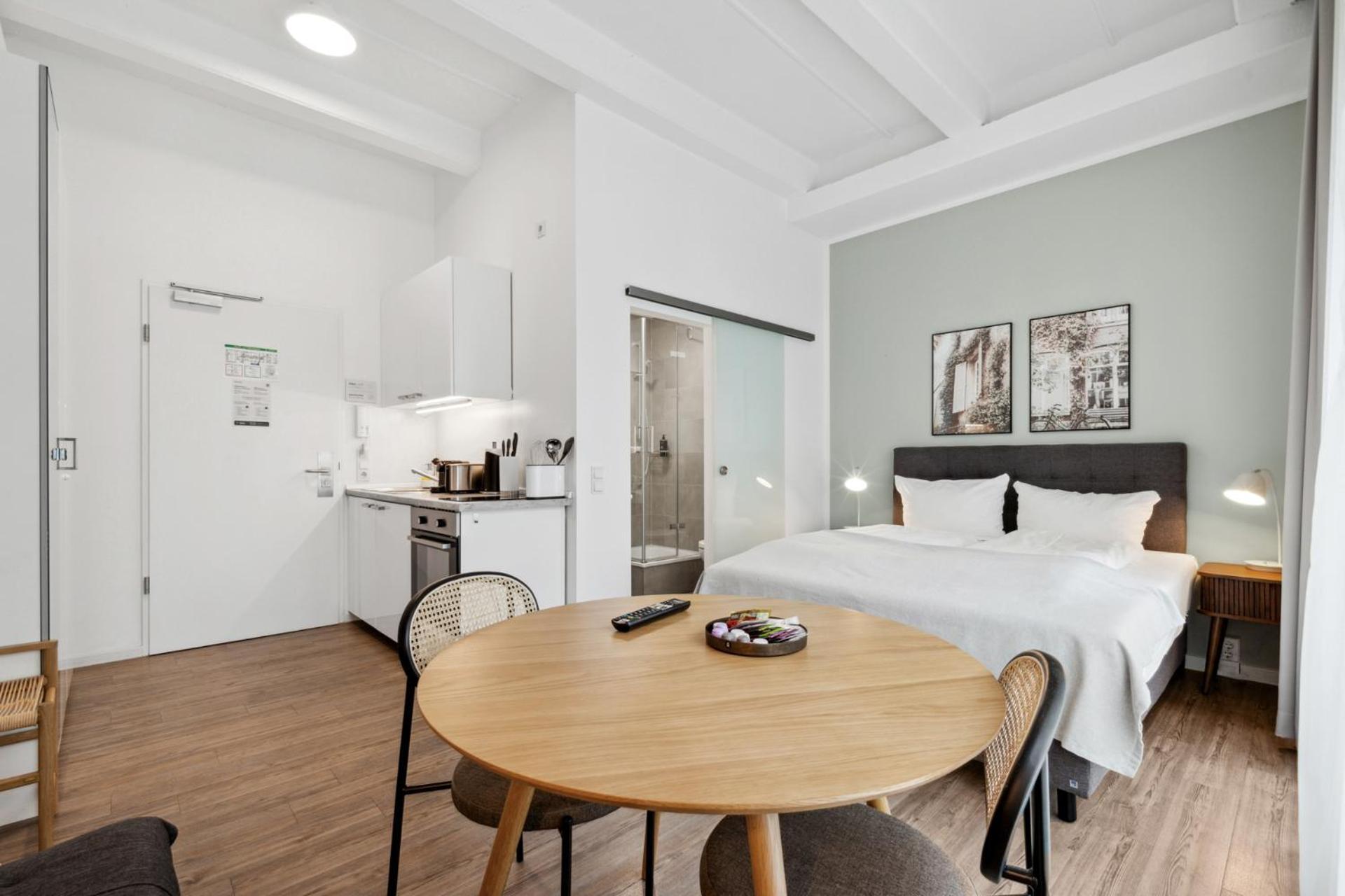 Limehome Munich Fritz-Erler Str Zewnętrze zdjęcie