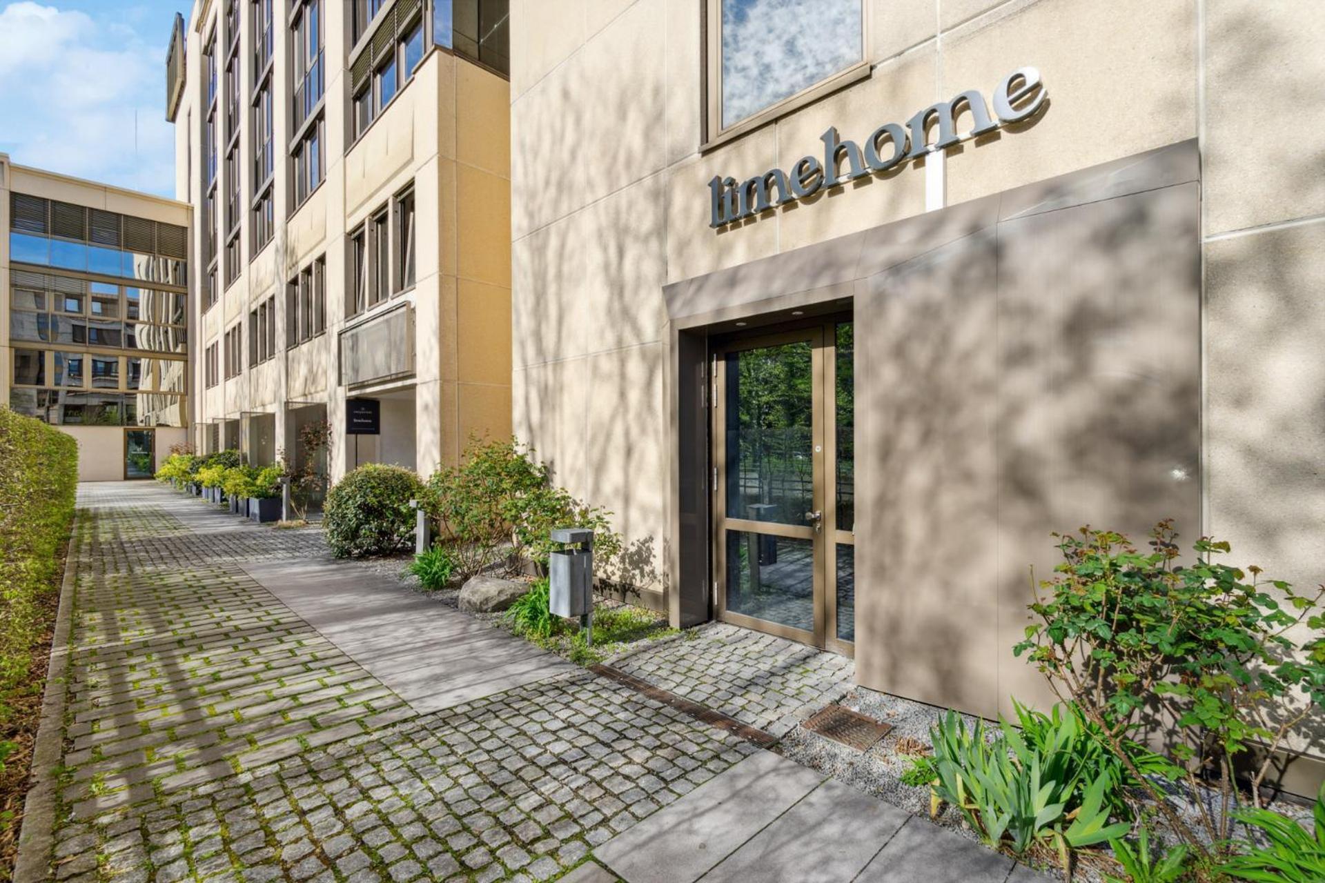 Limehome Munich Fritz-Erler Str Zewnętrze zdjęcie